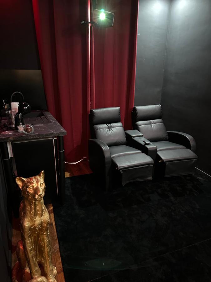 Suite De Prestige Avec Spa & Cinema Ivry-sur-Seine Dış mekan fotoğraf